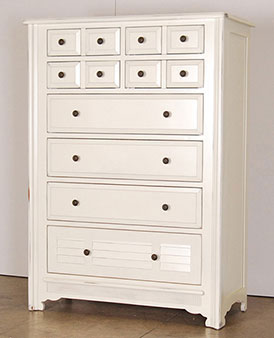 C-033 Chest of Drawers