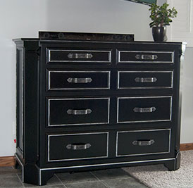 C-021 Dresser