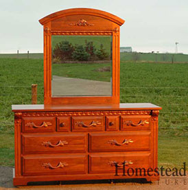C-001 Dresser